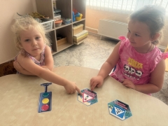 ПДД через игру «Подумай и отгадай»